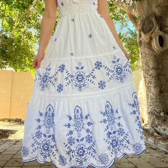 Anthropologie The Somerset Maxi Dress: Eyelet Edition size 1XL - Picture 7 of 11